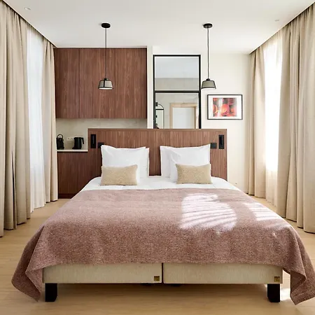 Eole - Mons - Shape - Pairi Daiza Hotel Quevy