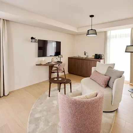 Hotel Eole - Mons - Shape - Pairi Daiza